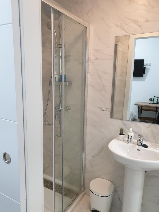 Norte Oviedo Rooms Мадрид Экстерьер фото